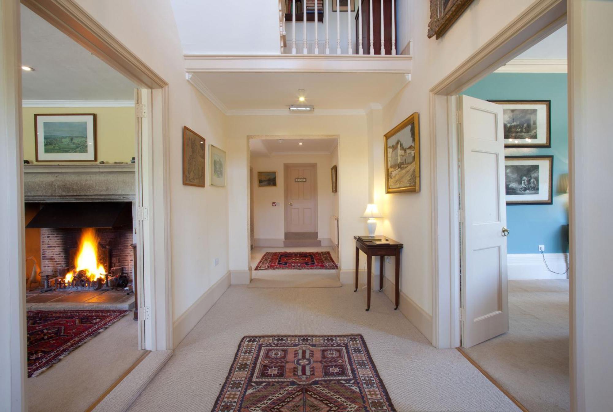 Overtown Manor Bed And Breakfast Swindon Exterior photo