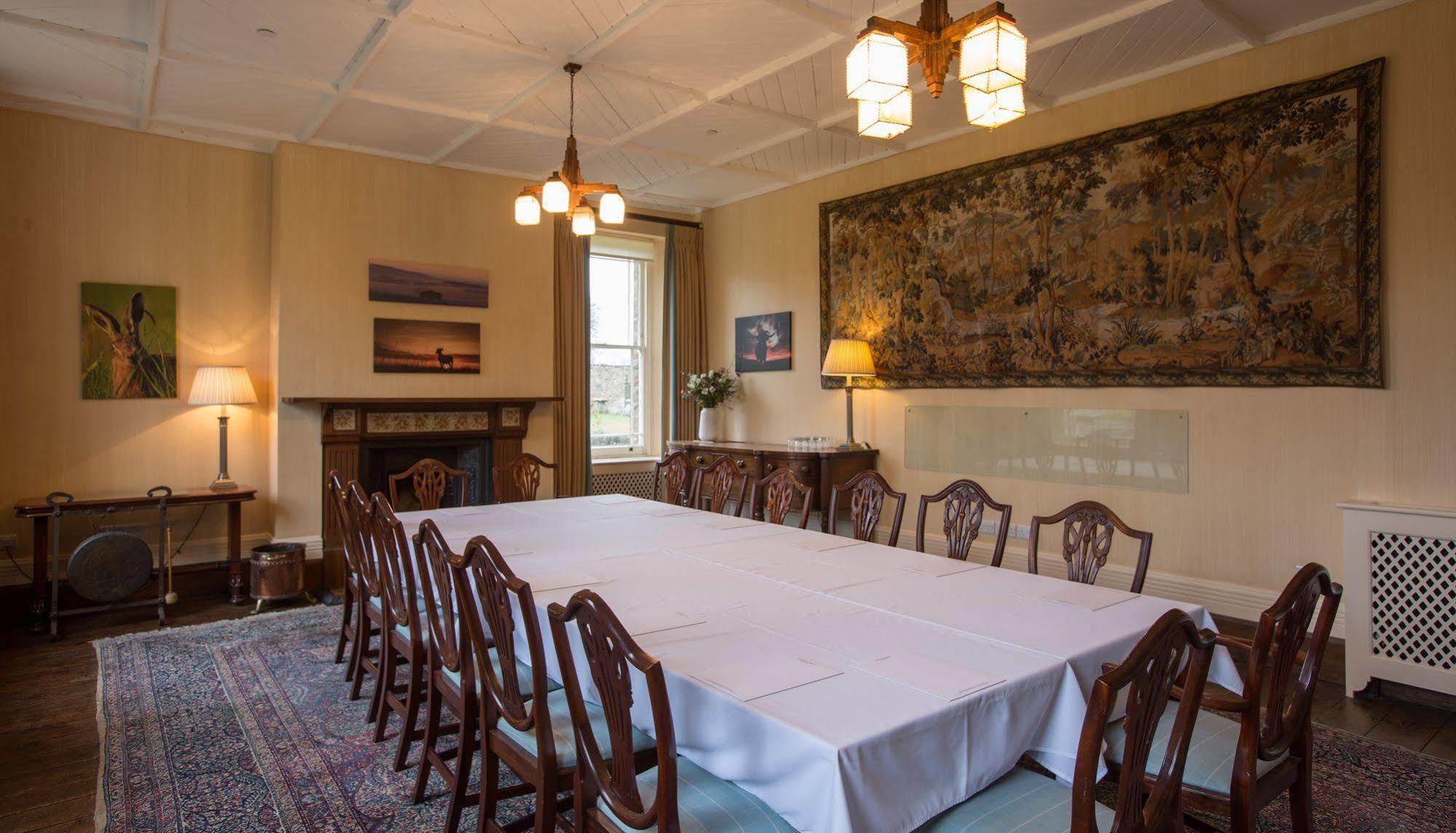 Overtown Manor Bed And Breakfast Swindon Exterior photo